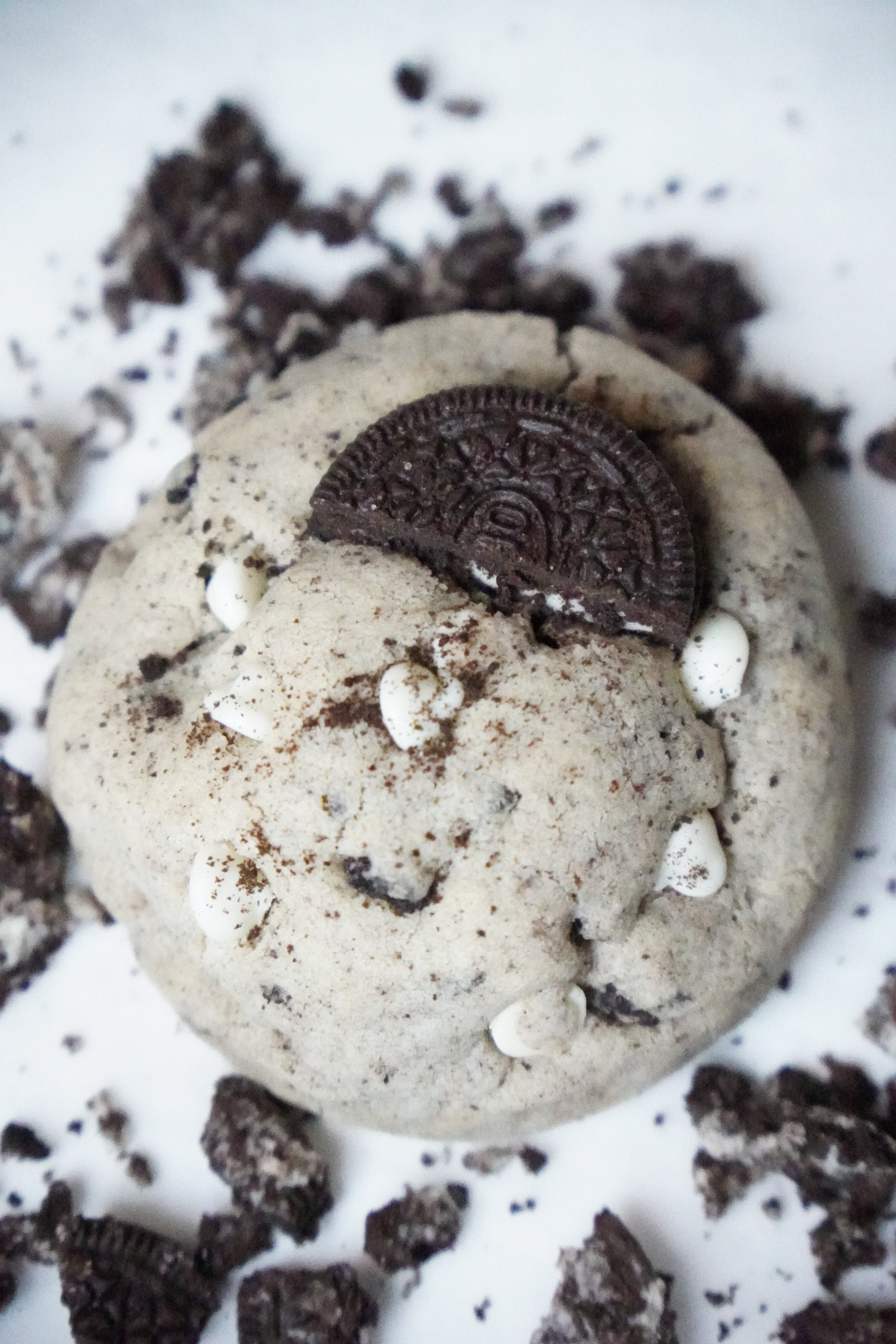 Cookies & Cream Cookie